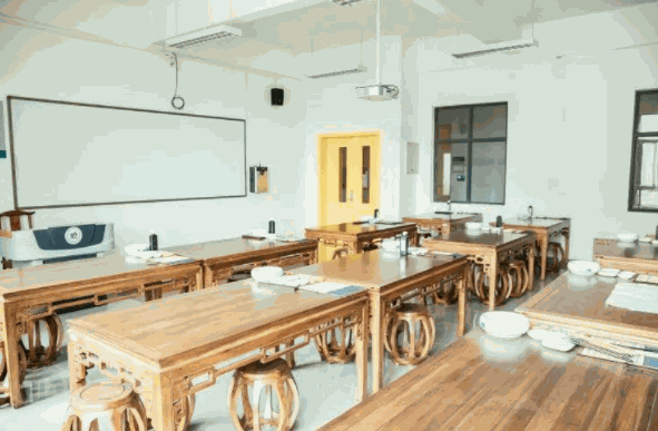 润格美术培训学校